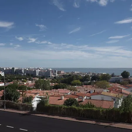Lovely 3 Bedroom For The Perfect Stay In Lisbon-3